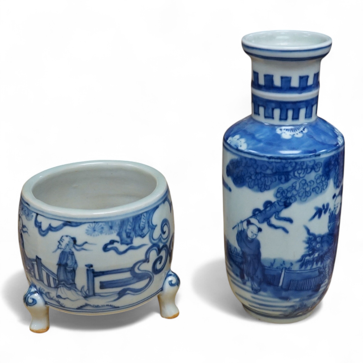 A Chinese blue and white rouleau vase and a similar tripod censer, tallest 18.5cm
